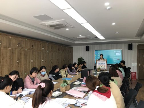 D:\园内工作\报道\垃圾分类材料\微信图片_20201028194542.jpg微信图片_20201028194542